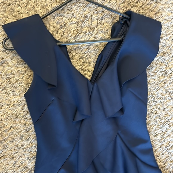 Jessica Howard Ruffled V Neck Navy 
Scuba Gown Size 4P - Picture 7 of 14